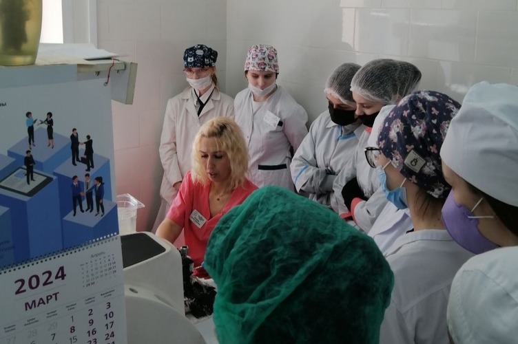 Изображение: Студенты 2 курса в рамках практического занятия посетили паталого-анатомическое отделение Электростальской городской больницы